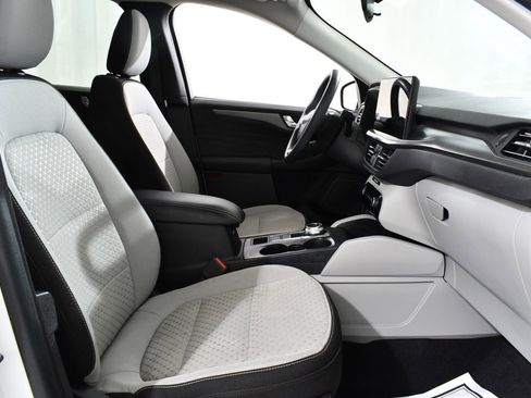 Used 2023 Ford Escape Active w/ Tech Pack #2 image 10