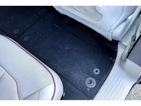 Used 2020 Chrysler Pacifica Limited FWD image 43