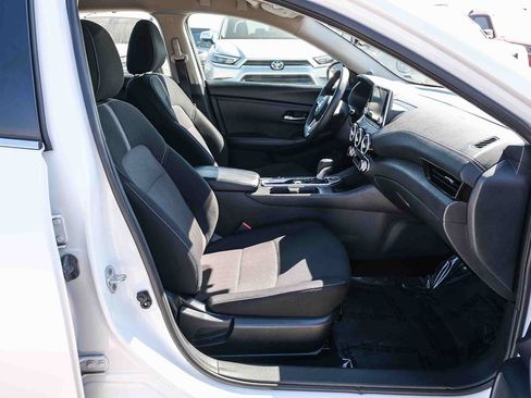 Used 2024 Nissan Sentra SV FWD image 18