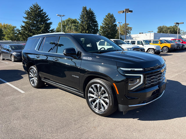 Used 2026 Chevrolet Tahoe High Country AWD/4WD image 7