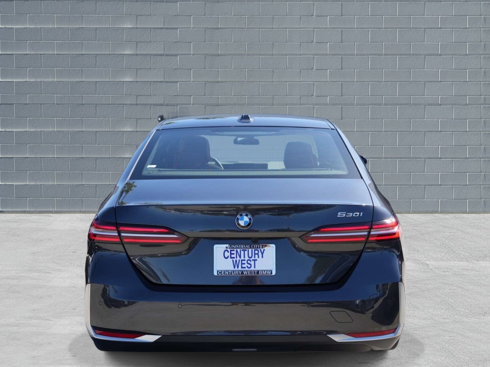Used 2026 BMW 530i RWD image 4