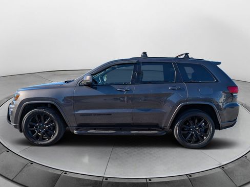 Used 2020 Jeep Grand Cherokee Altitude AWD/4WD image 6