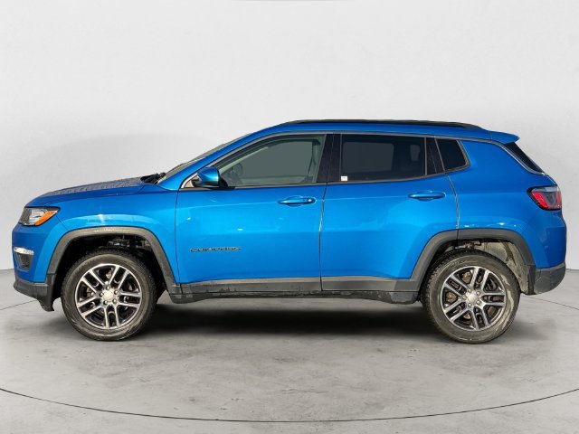 Used 2018 Jeep Compass Latitude w/ Popular Equipment Group AWD/4WD image 8