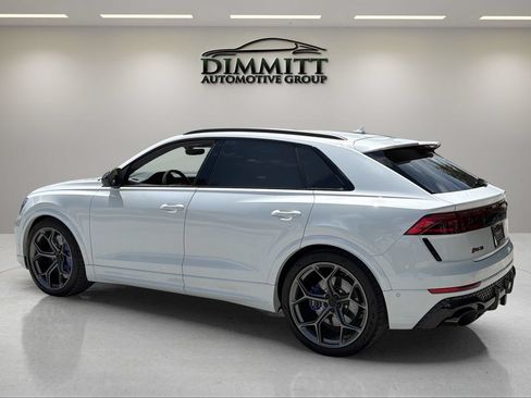 Used 2026 Audi RS Q8 performance AWD/4WD image 3
