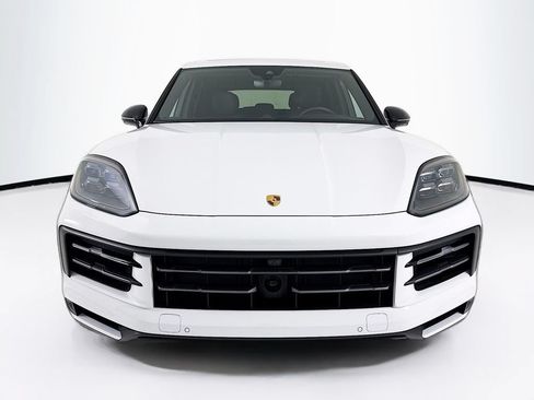 Certified 2025 Porsche Cayenne E-Hybrid AWD/4WD image 6