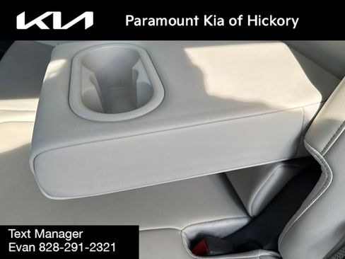 Used 2024 Hyundai Santa Fe SEL AWD/4WD image 18