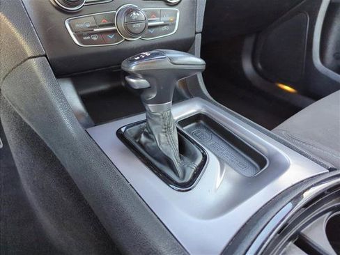 Used 2019 Dodge Charger GT w/ Driver Confidence Group image 11