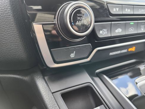 Used 2020 Honda CR-V EX image 8