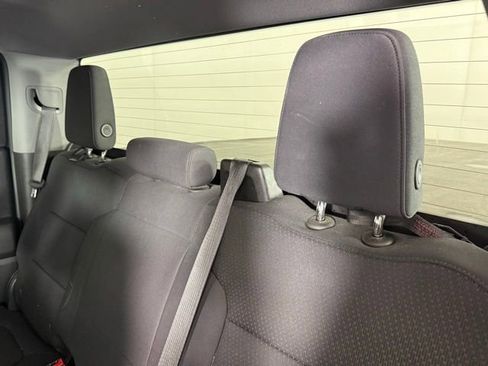 Used 2020 Chevrolet Silverado 1500 Custom w/ Custom Value Package AWD/4WD image 25