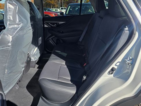 New 2025 Subaru Outback Limited image 13