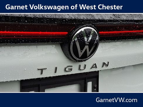 New 2025 Volkswagen Tiguan S AWD/4WD image 11