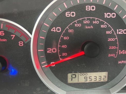 Used 2011 Subaru Impreza Outback Sport image 9