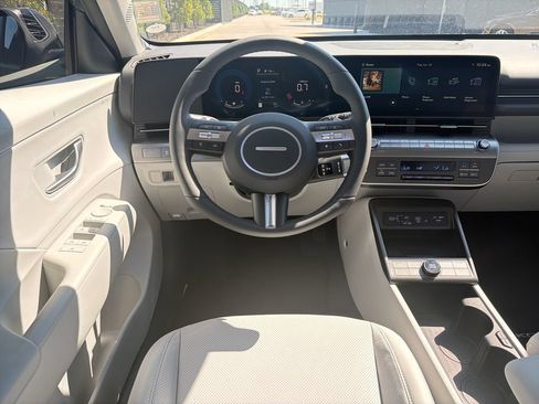 New 2026 Hyundai Kona SEL Premium FWD image 17