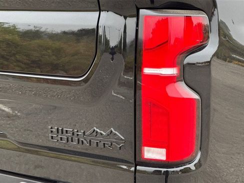 New 2025 Chevrolet Silverado 3500 High Country w/ Midnight Edition image 26