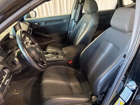 Used 2024 Honda Civic Sport image 17