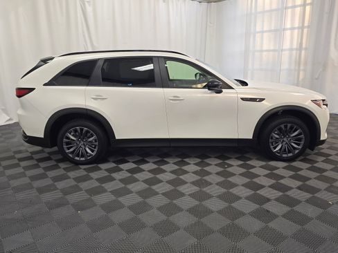 Used 2025 MAZDA CX-70 3.3 Turbo w/ Preferred Package image 7