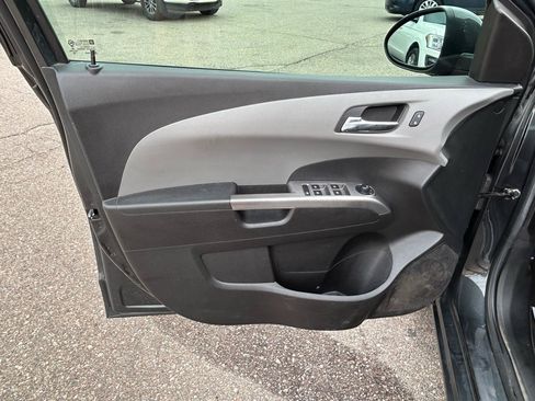 Used 2017 Chevrolet Sonic Premier FWD image 14