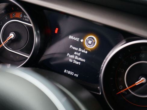 Used 2021 Jeep Wrangler Unlimited Sahara image 17