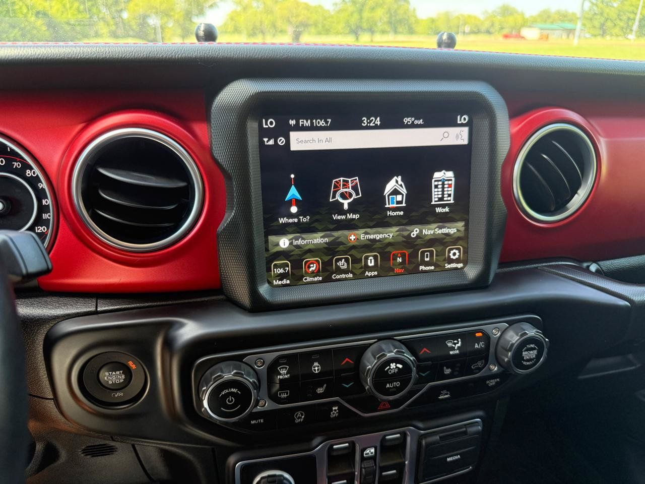 Used 2021 Jeep Wrangler Unlimited Rubicon AWD/4WD image 22