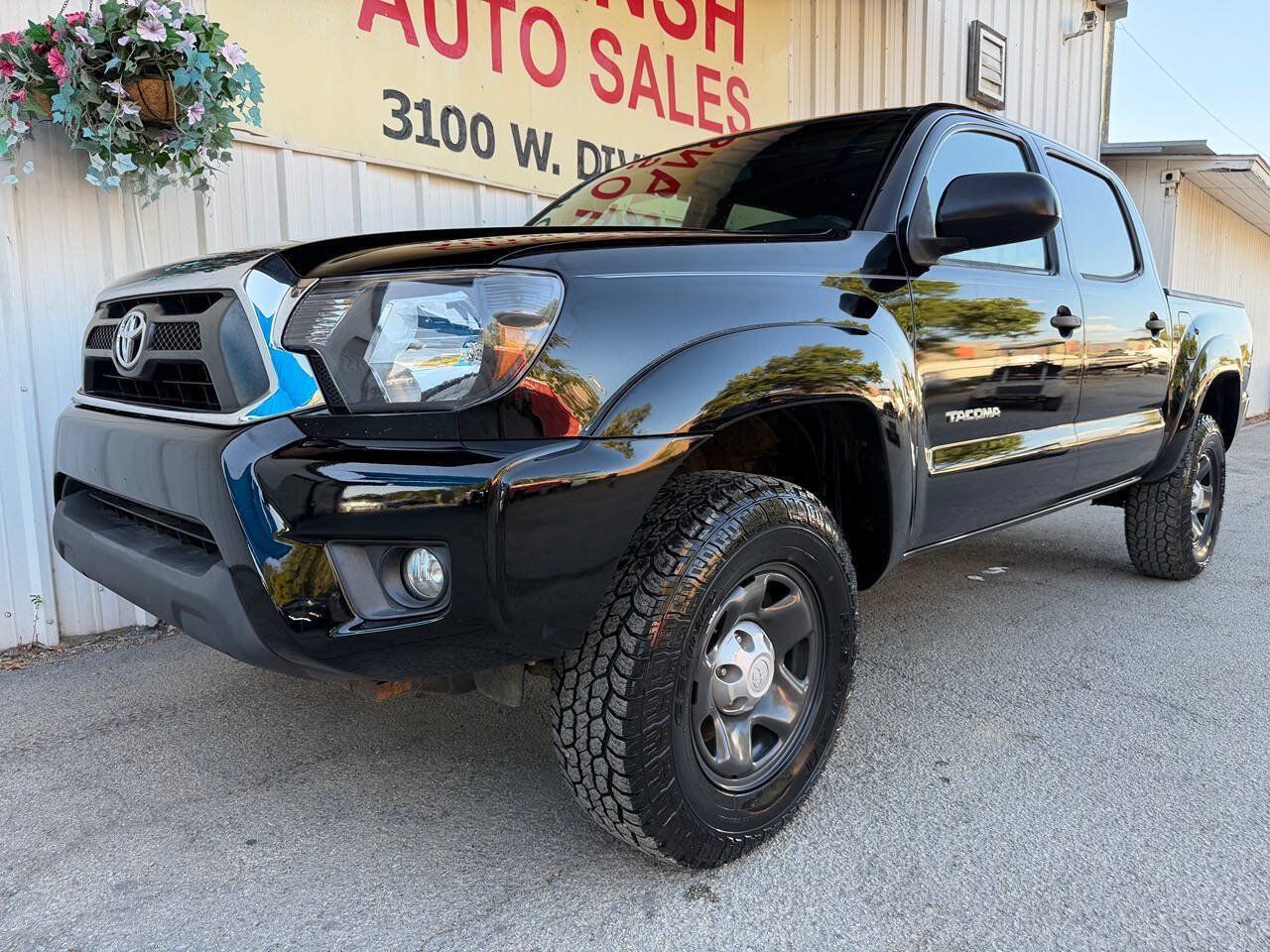 Used 2015 Toyota Tacoma PreRunner w/ SR5 Package RWD image 7