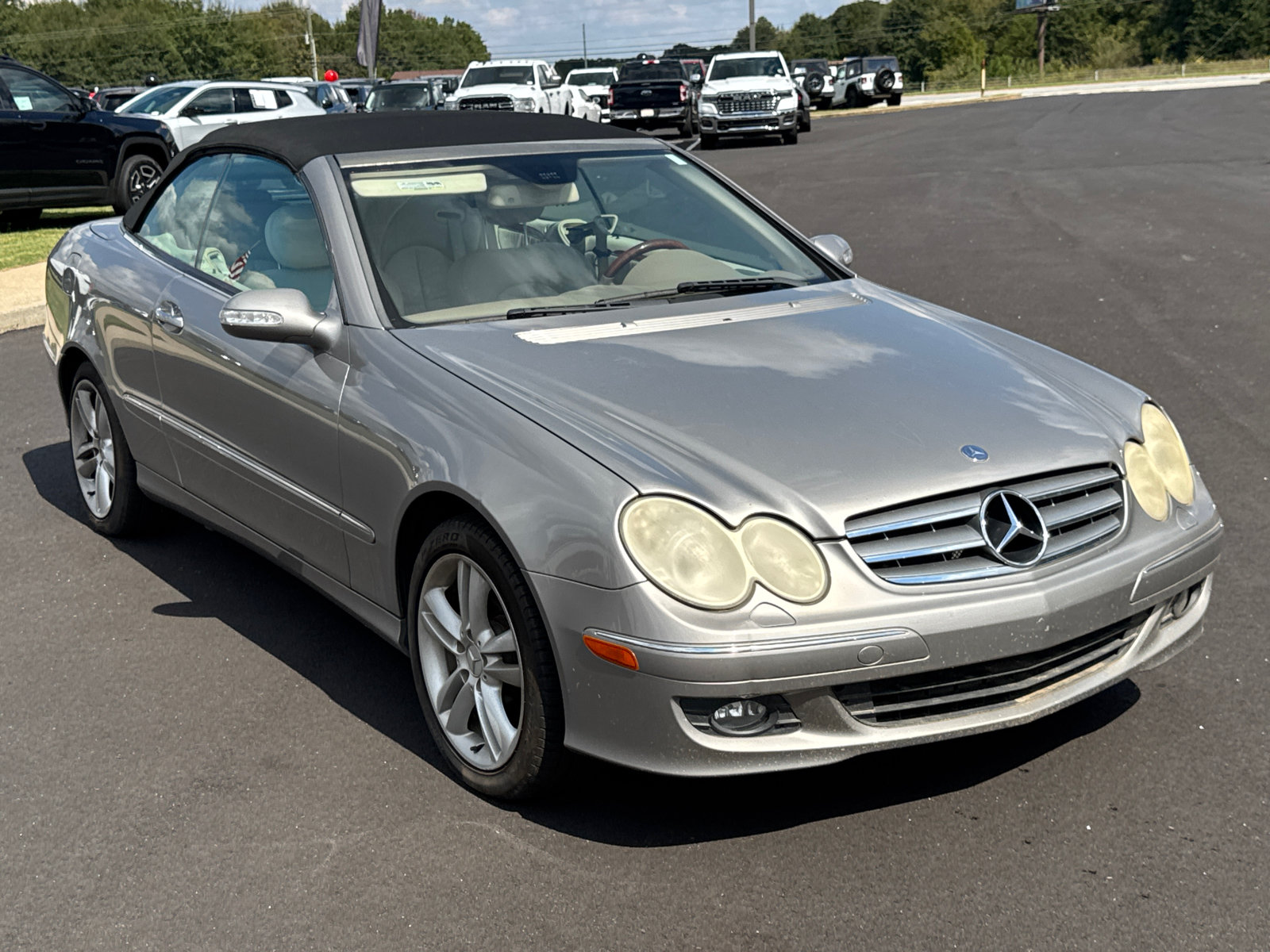 Used 2007 Mercedes-Benz CLK 350 Cabriolet image 3