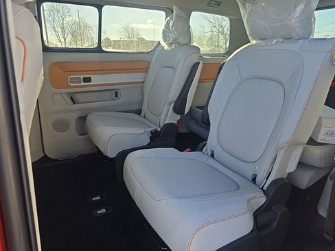 New 2025 Volkswagen ID. Buzz 1st Edition image 14