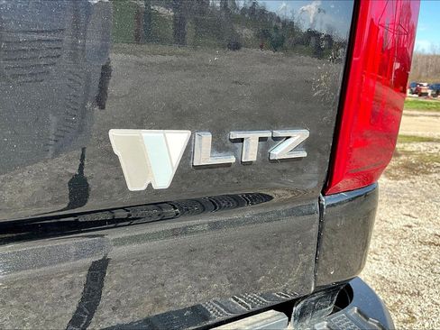 Used 2021 Chevrolet Silverado 2500 LTZ image 26