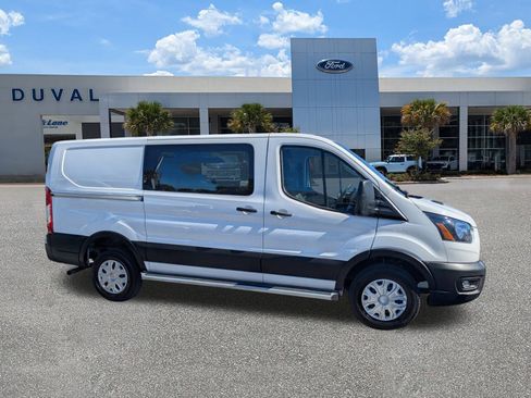 Used 2024 Ford Transit 250 Low Roof w/ Exterior Upgrade Package image 3