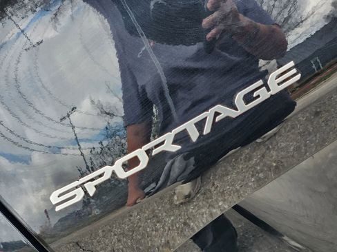 New 2026 Kia Sportage SX Prestige AWD/4WD image 9