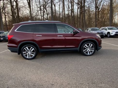 Used 2018 Honda Pilot Touring image 15