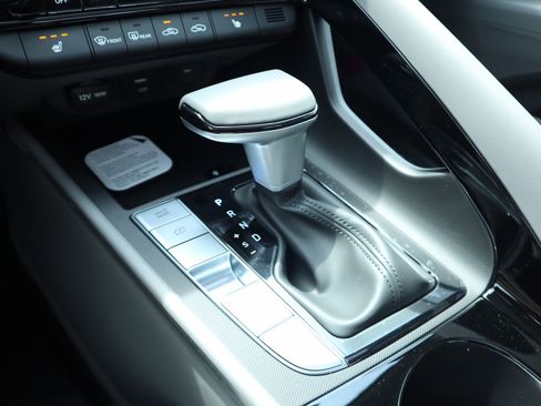 New 2026 Hyundai Elantra SEL Sport Premium FWD image 8