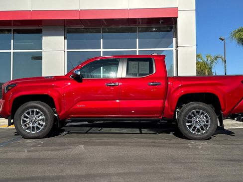Certified 2025 Toyota Tacoma Limited image 9