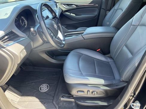 Used 2023 Buick Enclave Essence w/ Sport Touring Edition AWD/4WD image 17