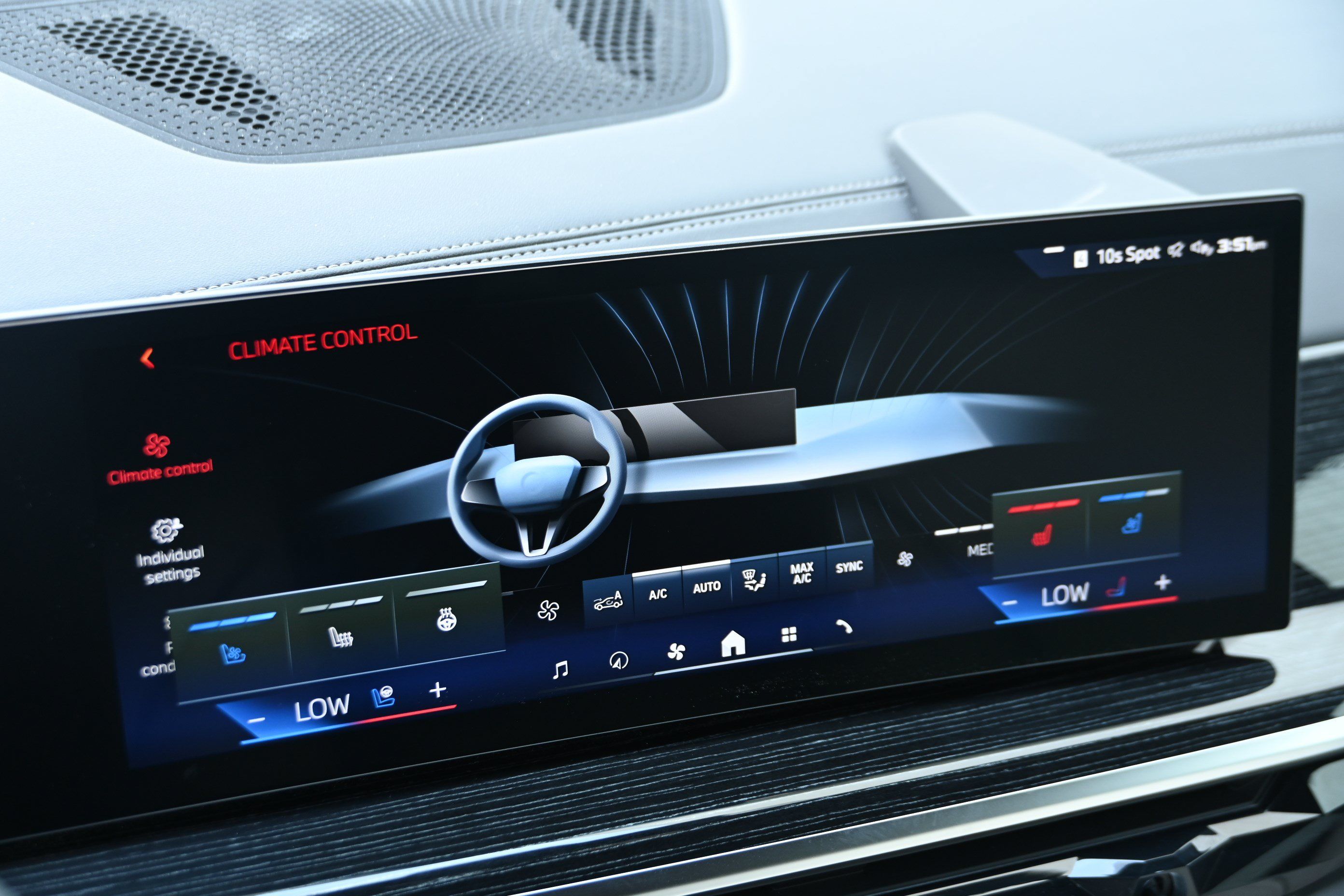 Certified 2026 BMW X7 M60i AWD/4WD image 20