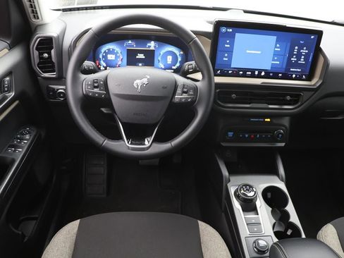 Used 2025 Ford Bronco Sport Big Bend w/ Convenience Package image 11