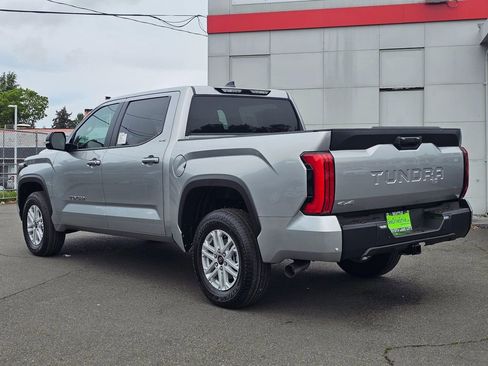 New 2026 Toyota Tundra SR5 AWD/4WD image 5