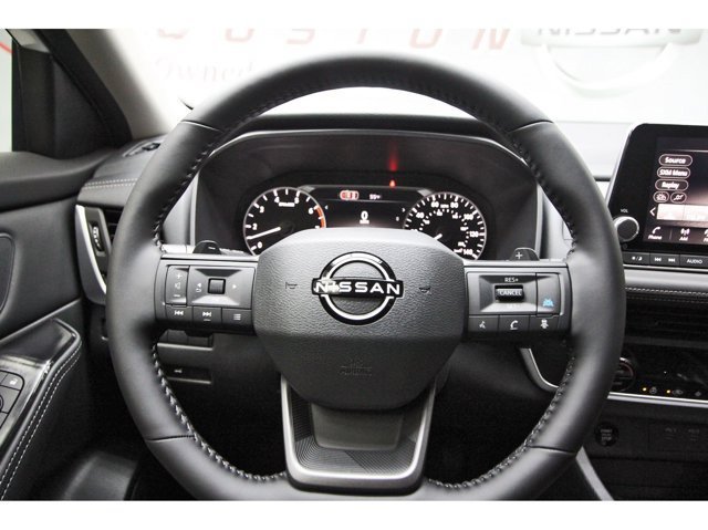 New 2026 Nissan Rogue Dark Armor FWD image 12