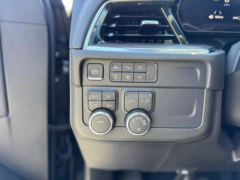 Used 2026 Chevrolet Tahoe LT AWD/4WD image 24