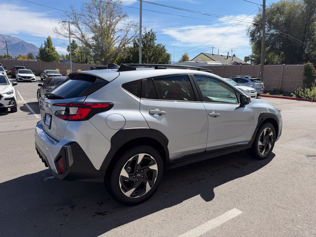 Used 2024 Subaru Crosstrek 2.5i Limited AWD/4WD image 5