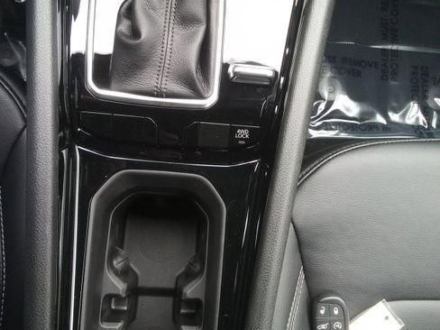 New 2026 Jeep Compass Limited AWD/4WD image 21