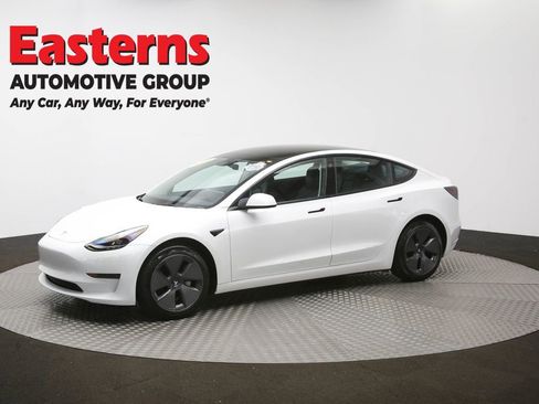 Used 2023 Tesla Model 3 Standard Range image 89