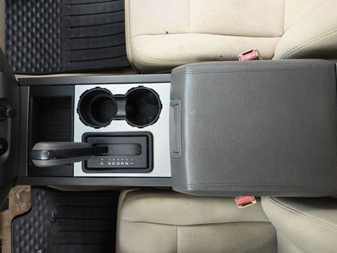 Used 2007 Ford Expedition XLT image 28