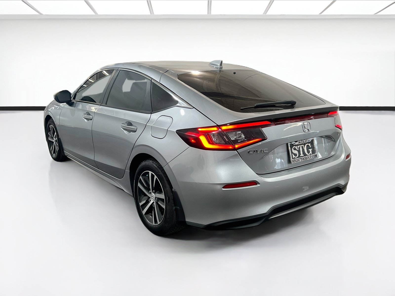 Used 2022 Honda Civic LX image 6
