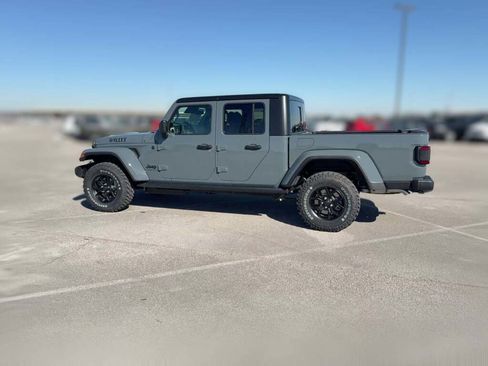 New 2026 Jeep Gladiator Willys image 7