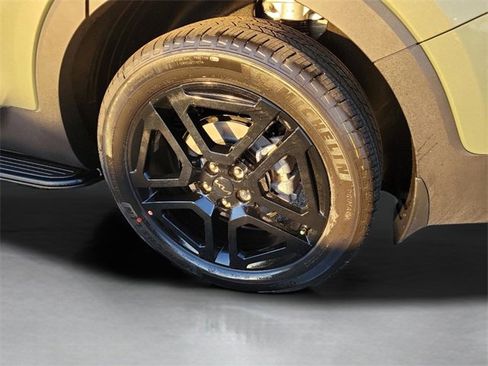 Certified 2025 Kia Telluride SX X-Line image 12