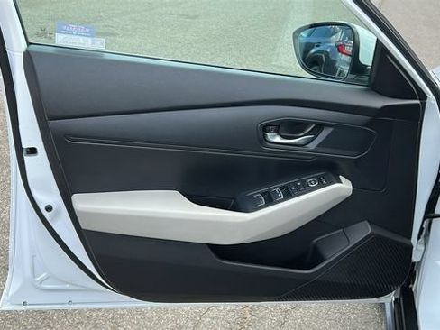 Used 2024 Honda Accord LX image 9