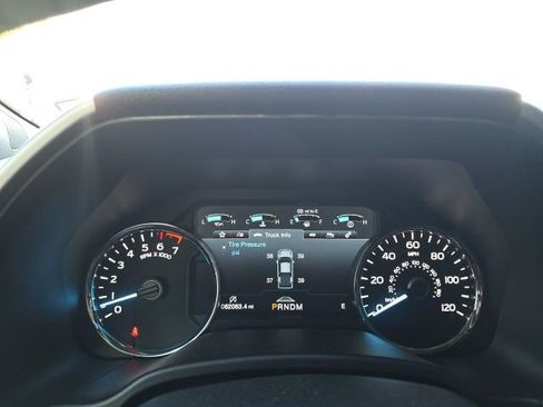 Used 2019 Ford F150 Lariat w/ Equipment Group 502A Luxury image 11