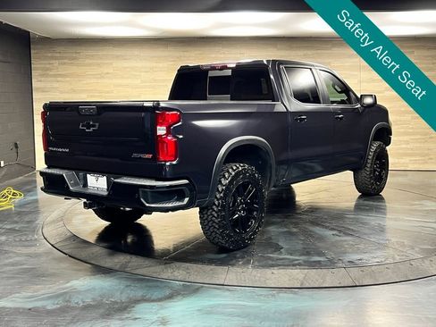 Used 2022 Chevrolet Silverado 1500 ZR2 w/ Technology Package AWD/4WD image 17