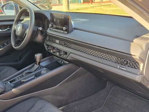 Certified 2024 Honda Accord LX image 29