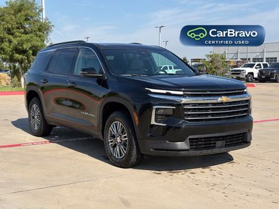 Used 2026 Chevrolet Traverse LT w/ Driver Confidence Package